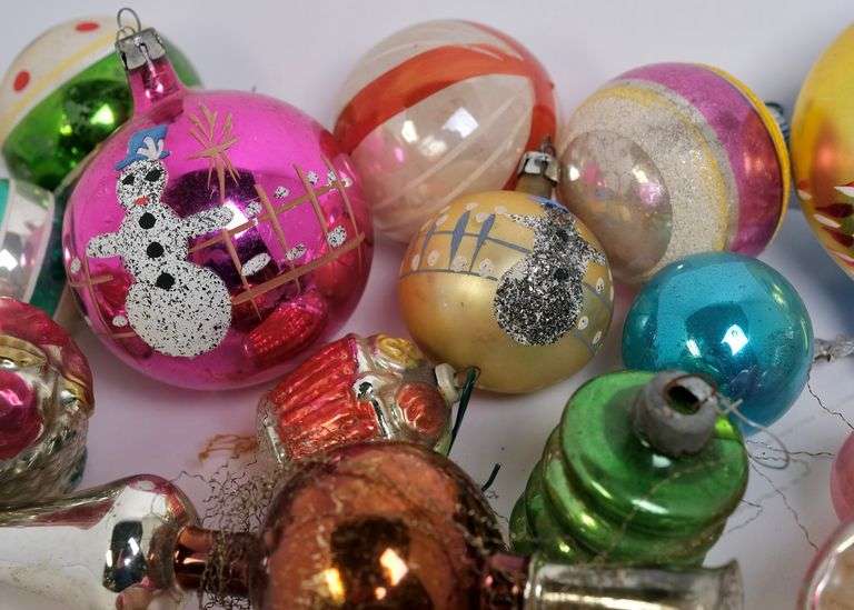 VINTAGE CHRISTMAS ORNAMENTS