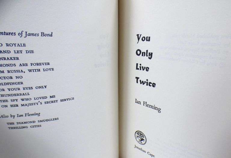 IAN FLEMING "YOU ONLY LIVE TWICE"