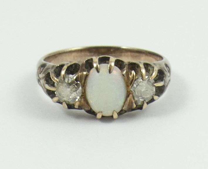 LADIES' ANTIQUE RING