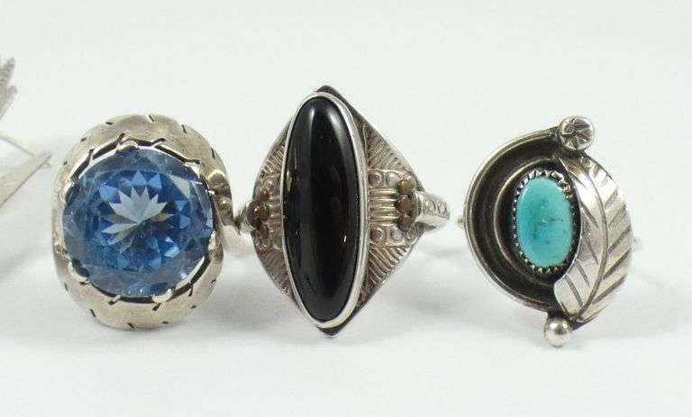 NAVAJO SCHOOL SILVER JEWELLERY