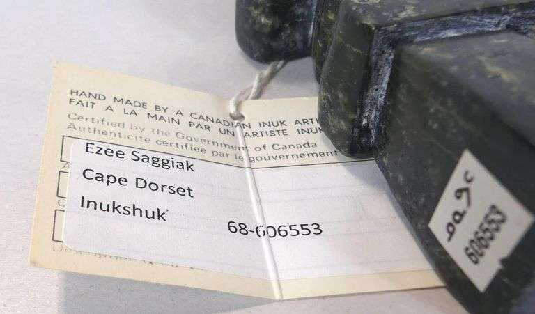 EZEE SAGGIAK CARVING