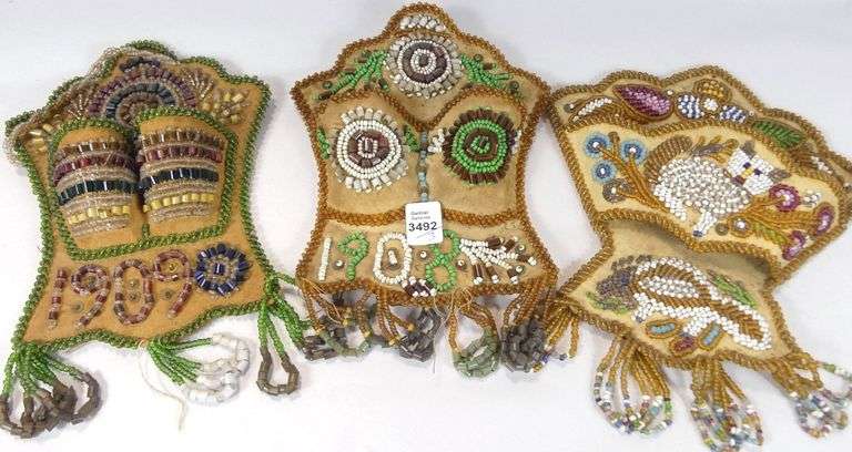 ANTIQUE IROQUOIS BEADWORK