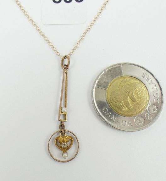 ANTIQUE PENDANT ON CHAIN