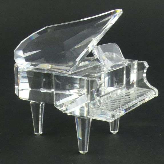SWAROVSKI GRAND PIANO