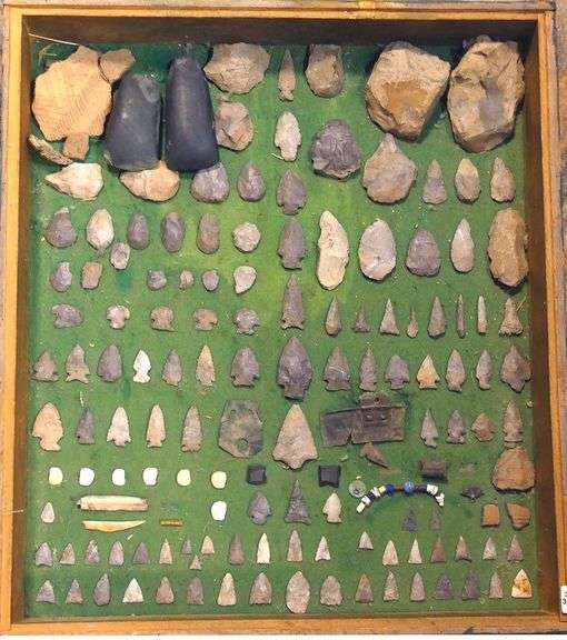 INDIGENOUS ARTIFACT DISPLAY