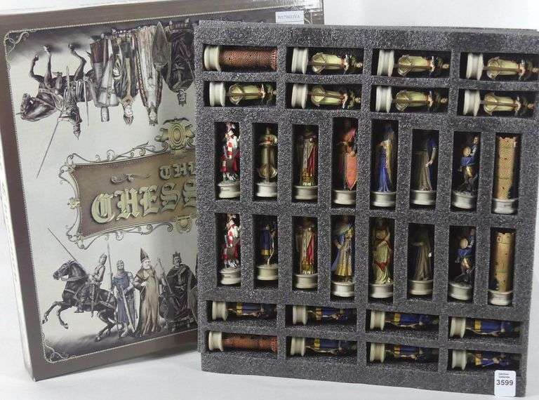 HAND-PAINTED CHESS PIECES