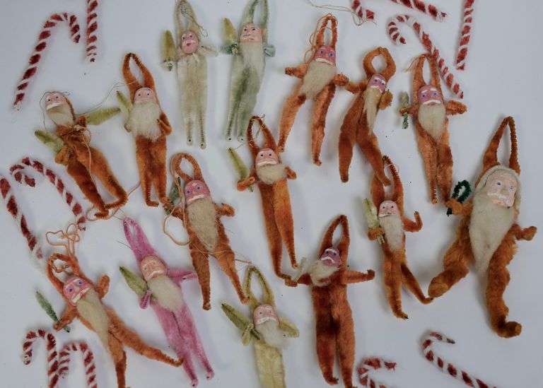 CHENILLE & CLAY FACE SANTA'S