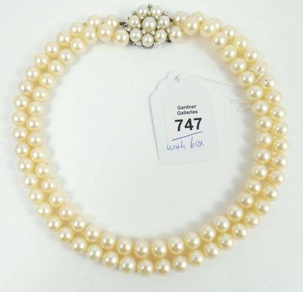 PEARL & DIAMOND NECKLACE