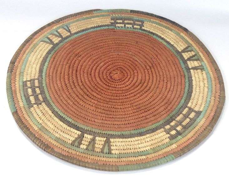 INDIGENOUS BASKETS & TRAY