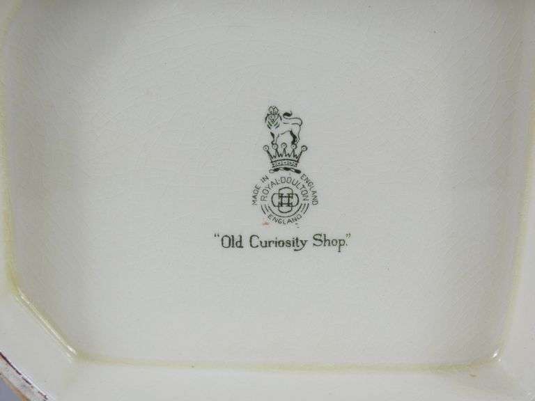 DOULTON DICKENSWARE JUG