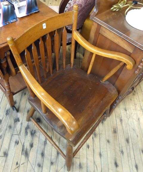 PRIMITIVE PINE ARMCHAIR