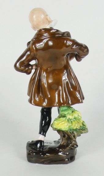 DOULTON DICKENS FIGURINE