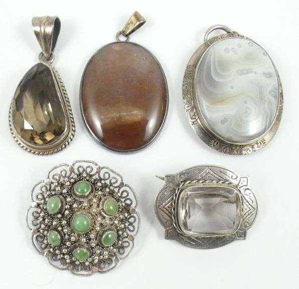 VINTAGE SILVER JEWELLERY