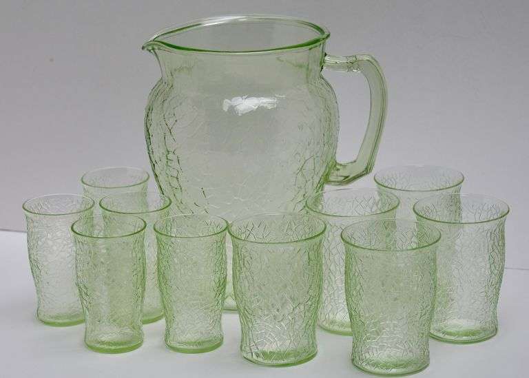 URANIUM GLASS
