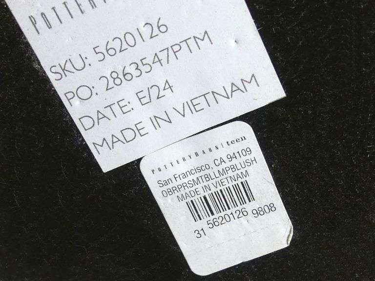 PAIR DECORATOR TABLE LAMPS