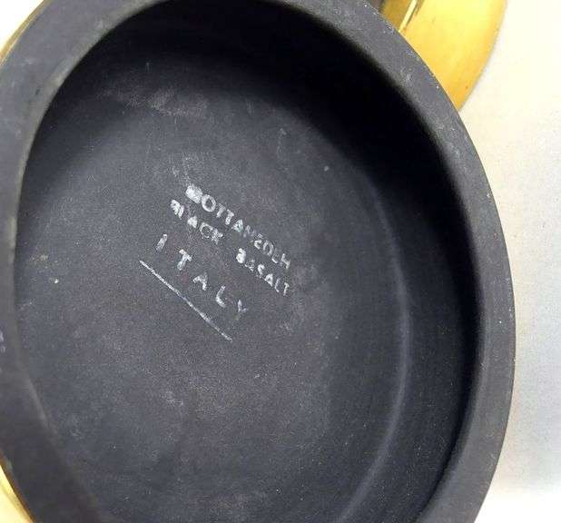 PAIR BLACK JASPERWARE FIGURINES