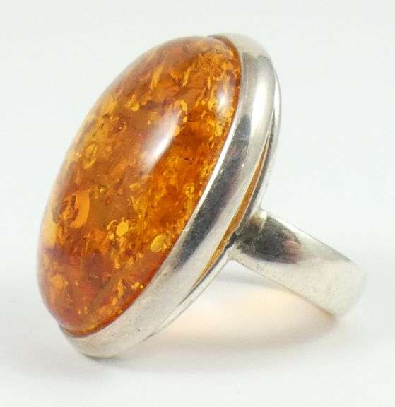 AMBER RING