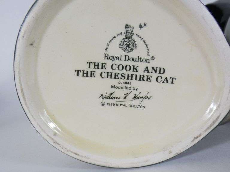 2 DOULTON CHARACTER JUGS