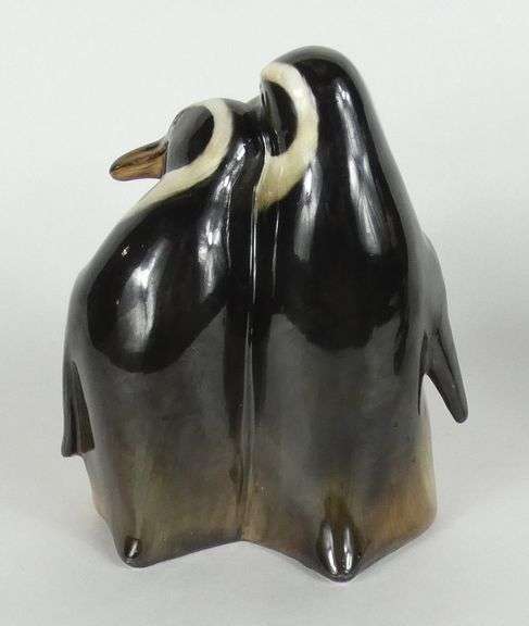 ROYAL DOULTON "PENGUINS"