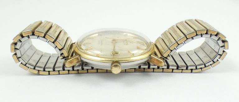 OMEGA WRISTWATCH