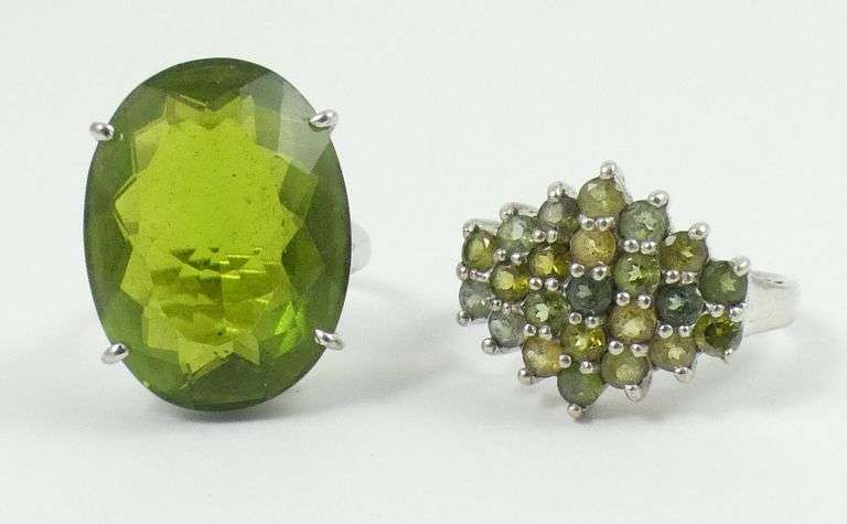 2 GEMSTONE RINGS