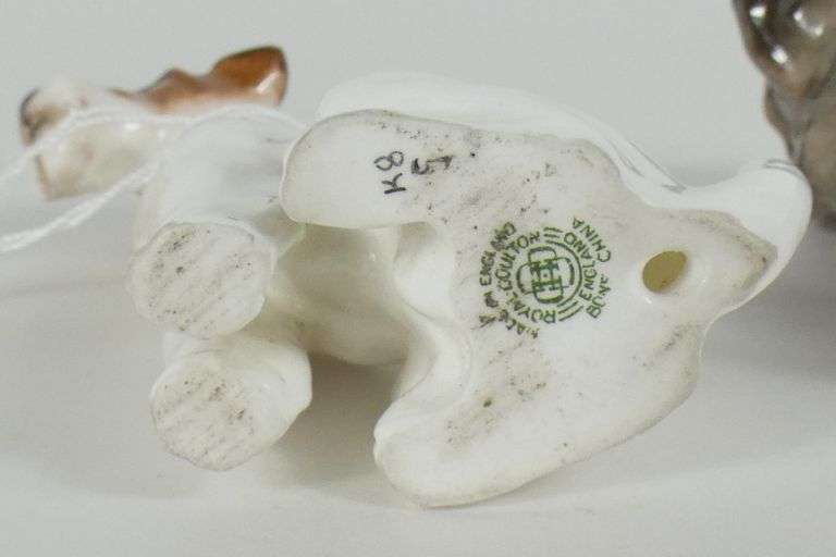 2 DOULTON MINIATURE DOG FIGURES