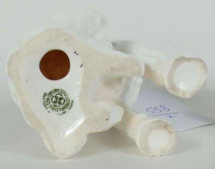 2 DOULTON CHARACTER DOGS