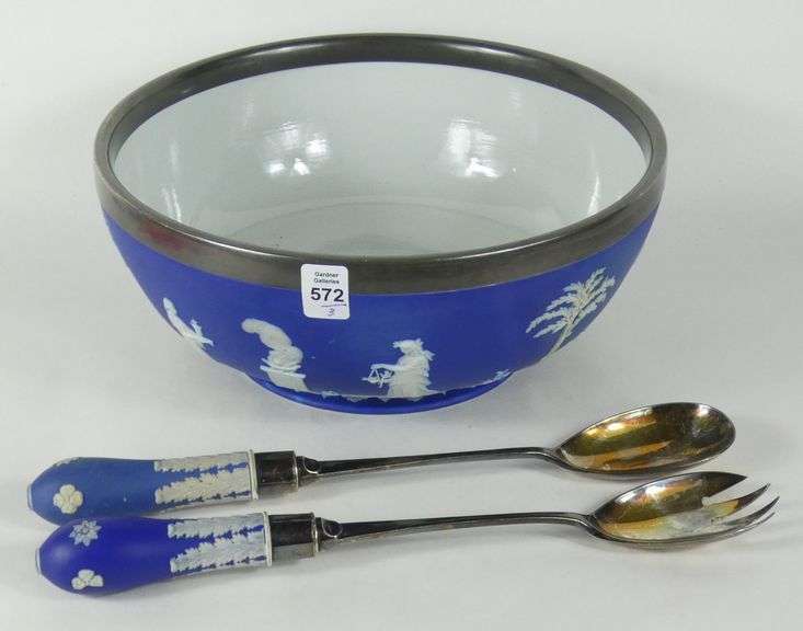 ANTIQUE WEDGWOOD SALAD SET
