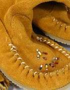 PAIR MOCCASINS & MEDICINE BAG