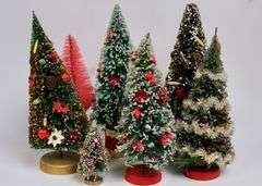 VINTAGE BOTTLE BRUSH TREES