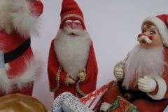 SANTA FIGURES