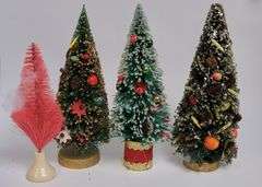 VINTAGE BOTTLE BRUSH TREES