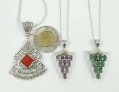3 STERLING SILVER PENDANT NECKLACES