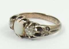 LADIES' ANTIQUE RING