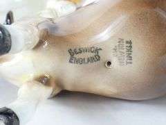 2 BESWICK ANIMAL FIGURINES