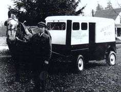 TWO ANTIQUE PHOTOGRAPHS