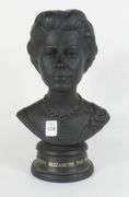 DOULTON ELIZABETH II BUST