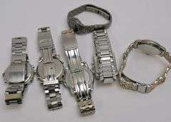 QUARTZ WRISTWATCHES