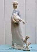 LLADRO FIGURE