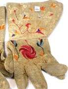 PAIR VINTAGE RIDING GLOVES