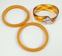 10 VINTAGE BRACELETS