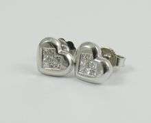 PAIR HEART-SHAPED DIAMOND EARRINGS