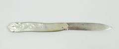 ANTIQUE FOLDING POCKET KNIFE