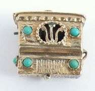 UNIQUE ANTIQUE GOLD FOB