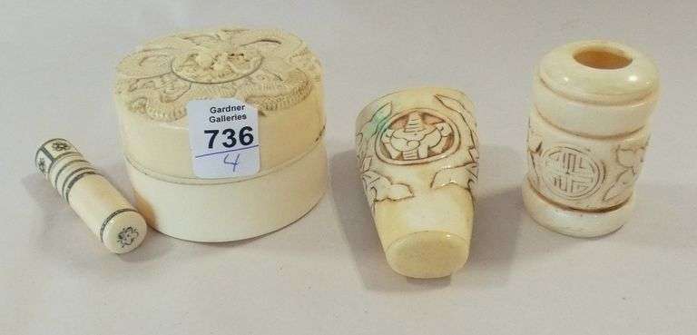 CHINESE IVORY AND BONE ITEMS