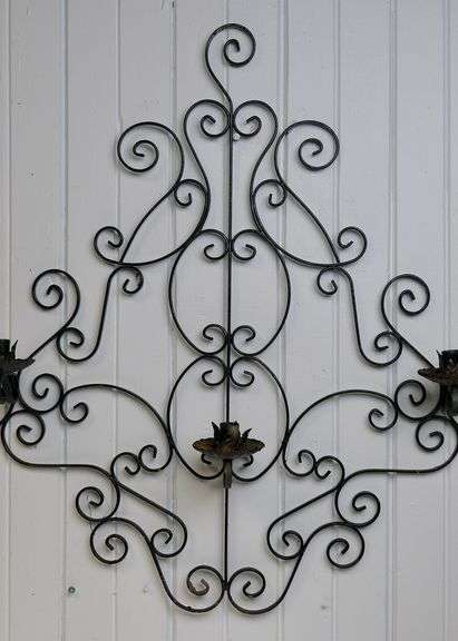 WROUGHT IRON WALL CANDLEHOLDER