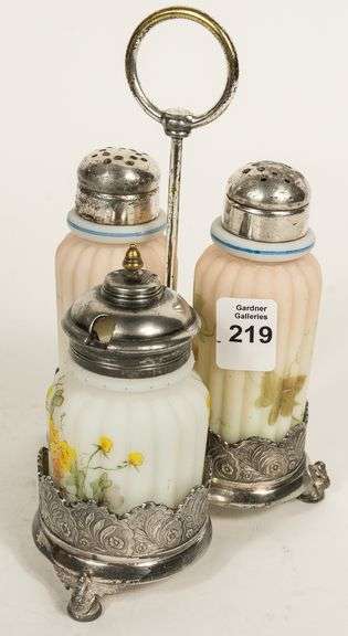 MT. WASHINGTON GLASS CONDIMENT SET