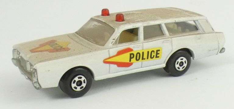 5 MATCHBOX SUPERFAST IN BOXES