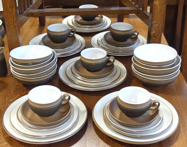 DENBY POTTERY DINNERWARE