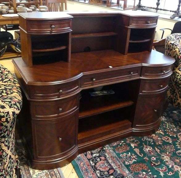 BOMBAY COMPANY DESK